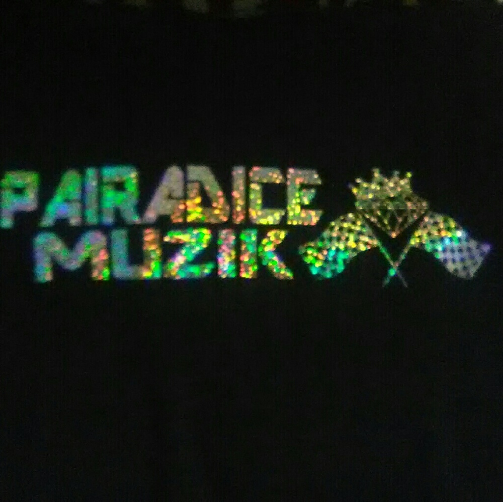 Custom tee